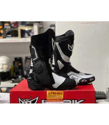 Bottes racing Berik 2.0 Donigton noir blanc