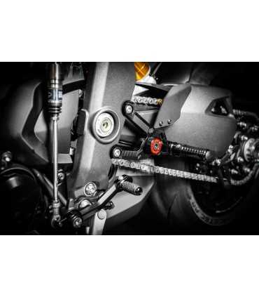 Gilles Tooling MUE2-T01-B Pedane regolabili Triumph Speed Triple 1200 RS (2021-23)