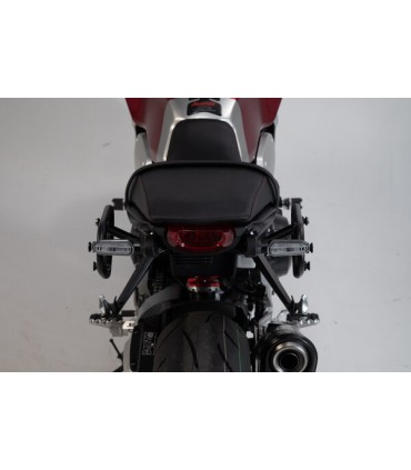 SW-Motech Legend Gear side bag system LC. Honda CB1000R (18-20)