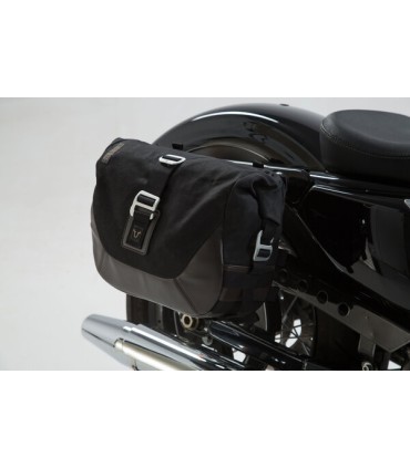 SW-Motech Legend Gear side bag system LC. Harley-Davidson modello Sportster (04-)